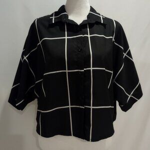 EUC Black and White Square Baggy Button Up Crop Top